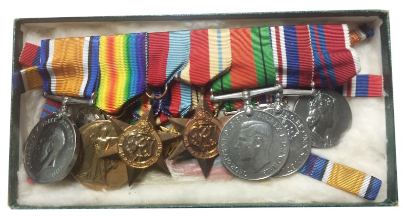 First and Second World War medals awarded to Oliver Baldwin