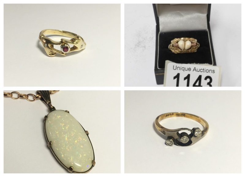 jewellery at unique auctions