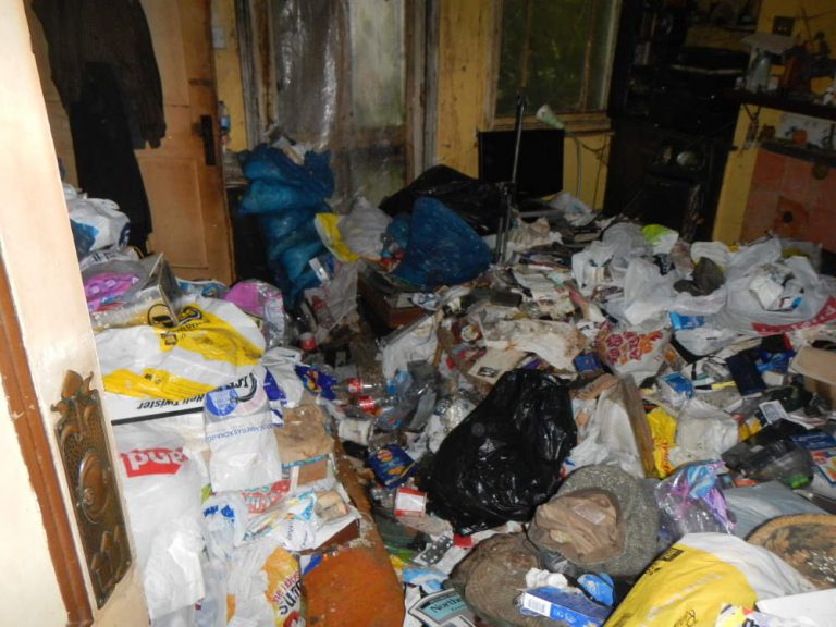 Call 01522 690444 if you think you have a Hoarders house and do not know where to start?