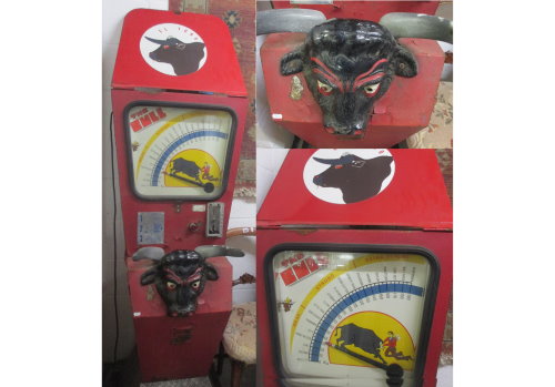 el toro The Bull Strength Tester by Zamperlas