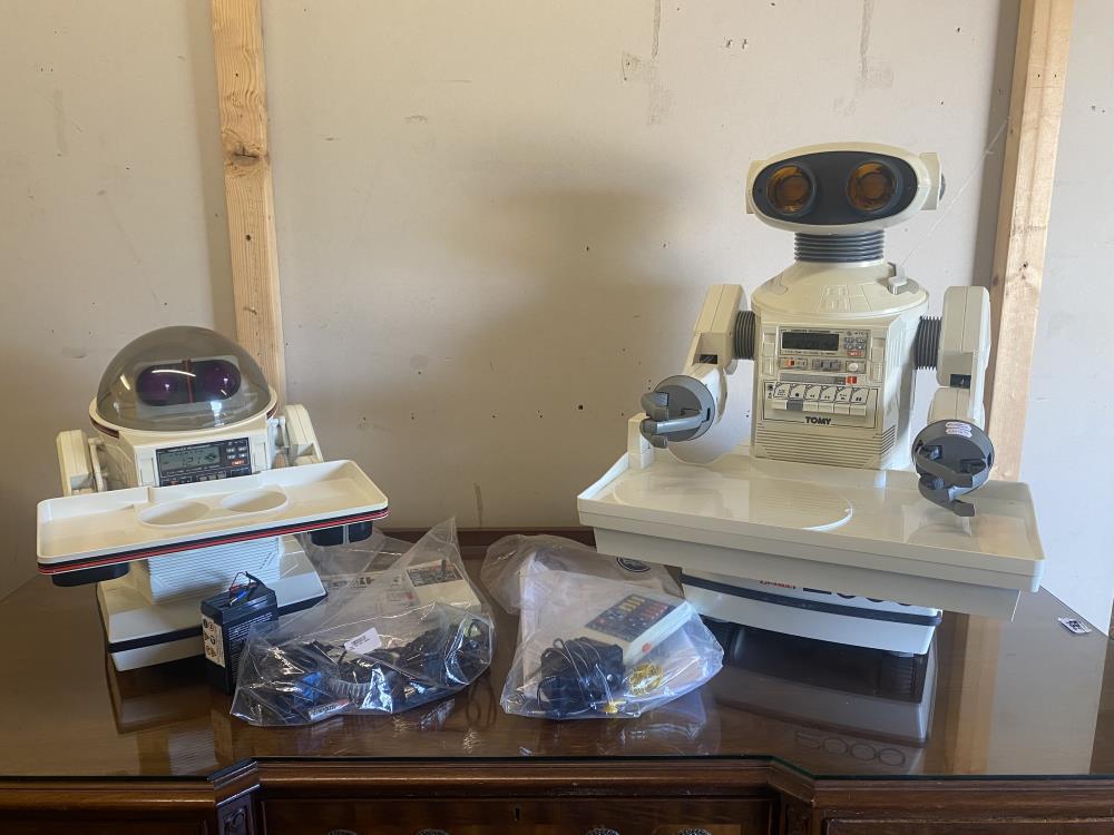 Tomy Omnibot 5402 with tray and Tomy Omnibot 2000 with tray